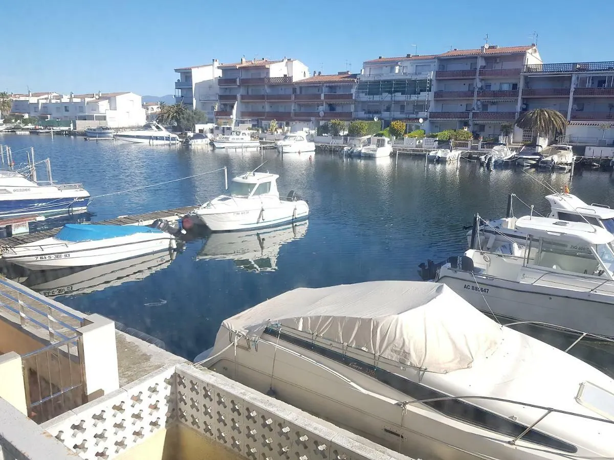 Apartamento Port Emporda Canales Empuriabrava Apartment